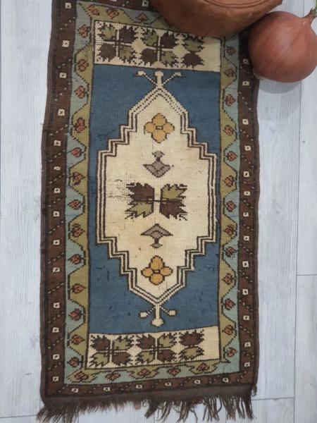 El Dokumasi Anadolu İşi Motfli Halı Aoa Ölçü 57X103Cm