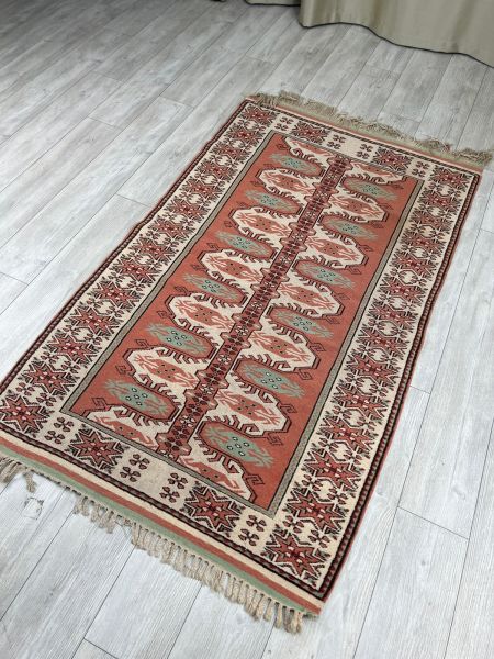 El Dokumasi Halı Kilim Yolluk Paspas Ölçü 196X130 Cm
