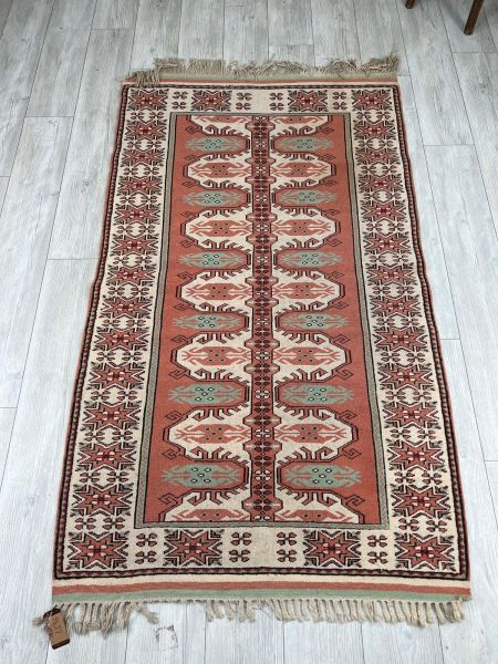 El Dokumasi Halı Kilim Yolluk Paspas Ölçü 196X130 Cm