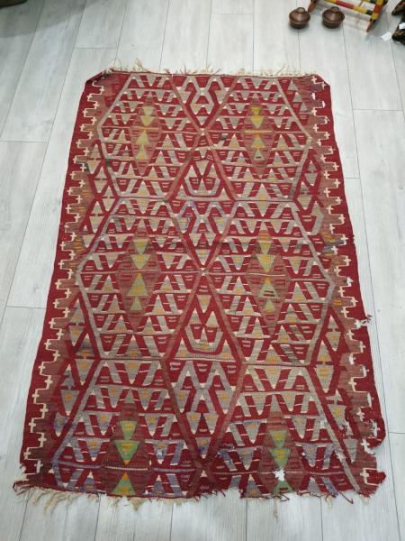 El Dokumasi Eşme Kilimi Aoa Ölçü 101X155Cm