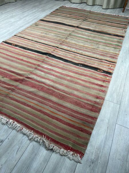 El Dokumasi Halı Kilim Yolluk Paspas Ölçü 333X180 Cm