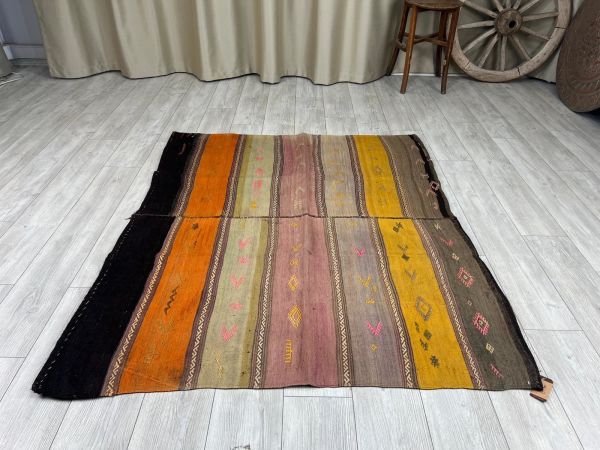 El Dokumasi Halı Kilim Yolluk Paspas Ölçü 174X143 Cm