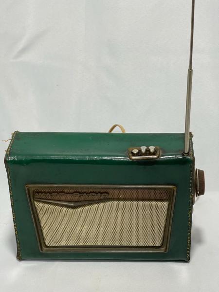 Vintage İtalyan Watt Radio 1959 Model Aoa Ölçü 23X7Cm 17Cm Yüksekliği