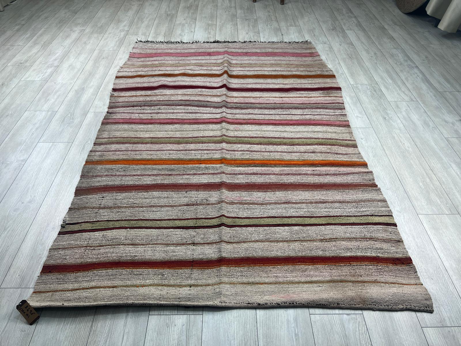 El Dokumasi Halı Kilim Yolluk Paspas Ölçü 236X151 Cm