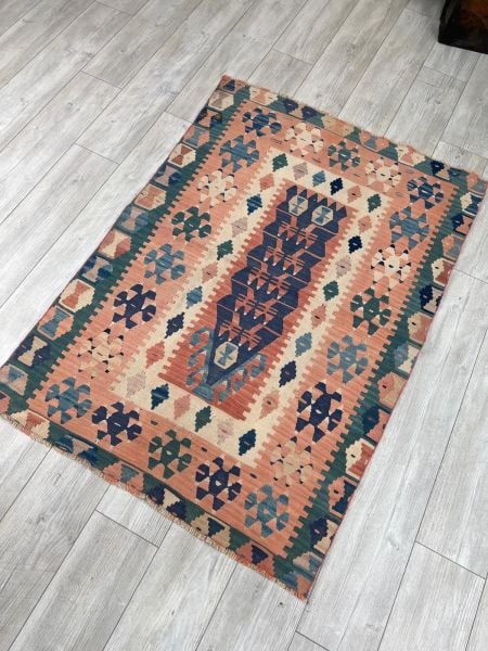 El Dokumasi Halı Kilim Yolluk Paspas Ölçü 156X105 Cm
