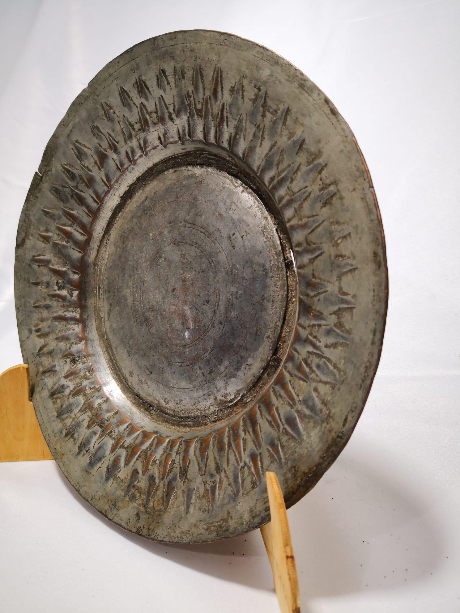 Eskilerden Bakır Tabak Aoa Ölçü 28Cm Çapi 3Cm Yüksekliği