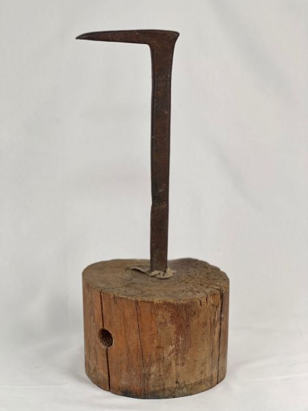 Nostaljik Ayakkabı Tamir Malzemesi Ölçü Çap 21 Cm H 48 Cm