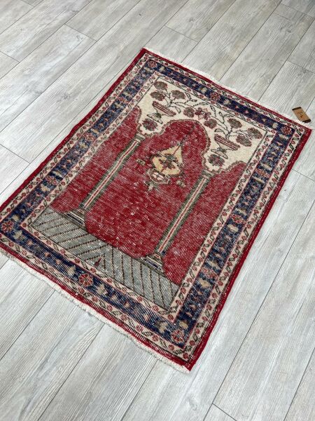 El Dokumasi Halı Kilim Yolluk Paspas Ölçü 108X83 Cm