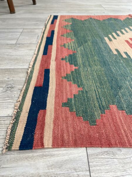El Dokumasi Halı Kilim Yolluk Paspas Ölçü 113X92 Cm