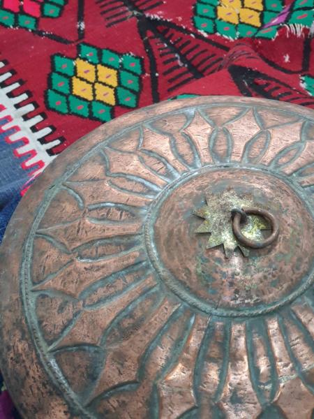 Eskilerden Dövme Bakır İşlemeli Obje Aoa Ölçü 31Cm Çapi 10Cm Yüksekliği