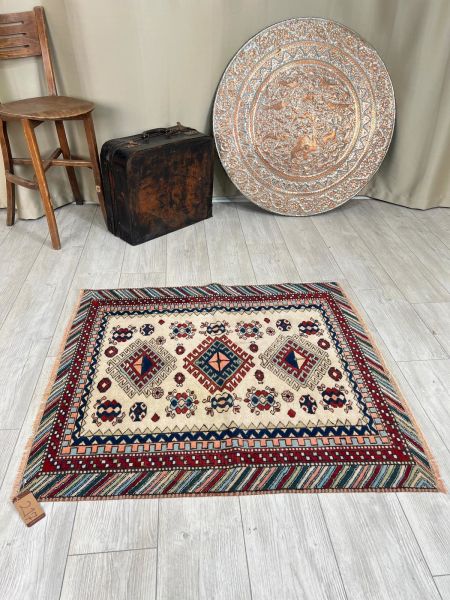 El Dokumasi Halı Kilim Yolluk Paspas Ölçü 110X98 Cm