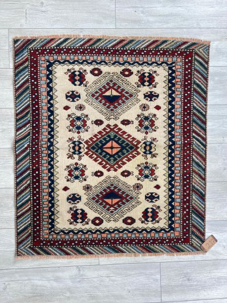 El Dokumasi Halı Kilim Yolluk Paspas Ölçü 110X98 Cm