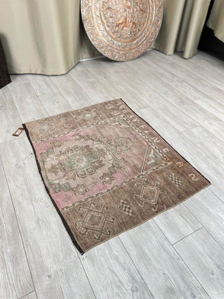 El Dokumasi Halı Kilim Yolluk Paspas Ölçü 105X85 Cm