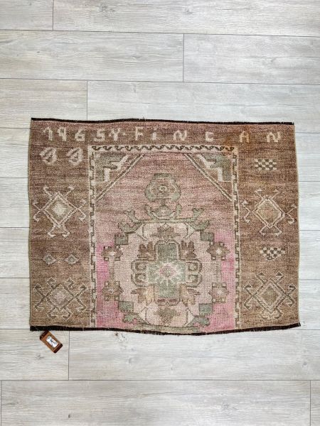 El Dokumasi Halı Kilim Yolluk Paspas Ölçü 105X85 Cm