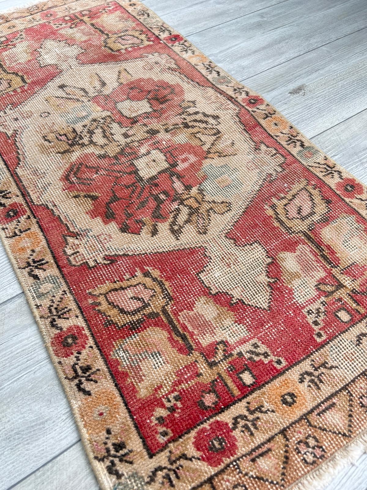 El Dokumasi Halı Kilim Yolluk Paspas Ölçü 110X51 Cm