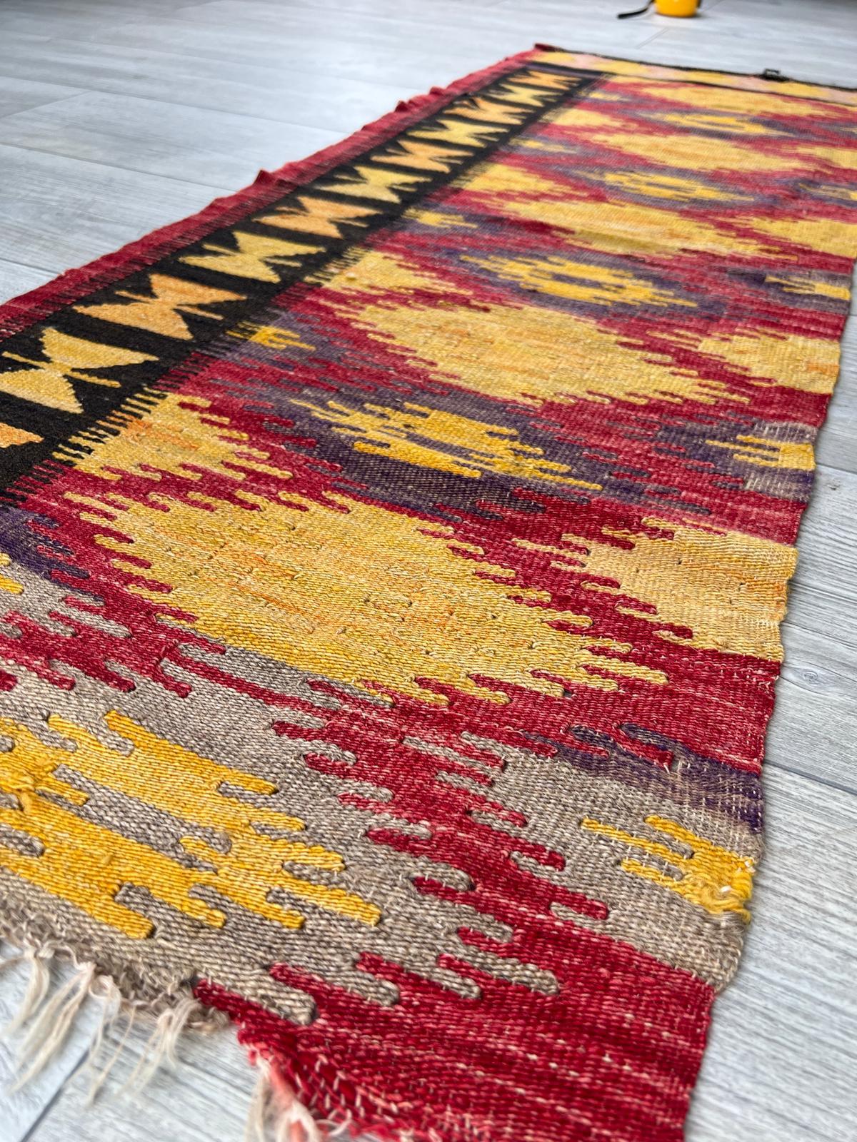 El Dokumasi Halı Kilim Yolluk Paspas Ölçü 122X45 Cm