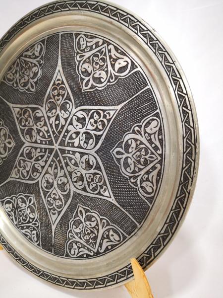 Ağır İşlemeli Elde Dövme Tepsi Aoa Ölçü 32Cm Çapi
