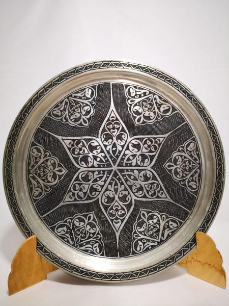 Ağır İşlemeli Elde Dövme Tepsi Aoa Ölçü 32Cm Çapi