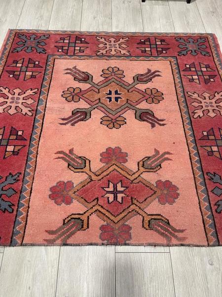 El Dokuma Halı Kullanima Hazir Aoa Ölçü 130X122Cm