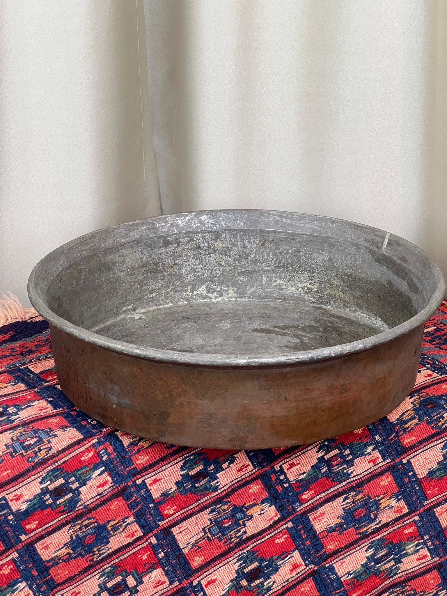 Antika Bakır Leğen Ölçü Çap 53 Cm H 13 Cm