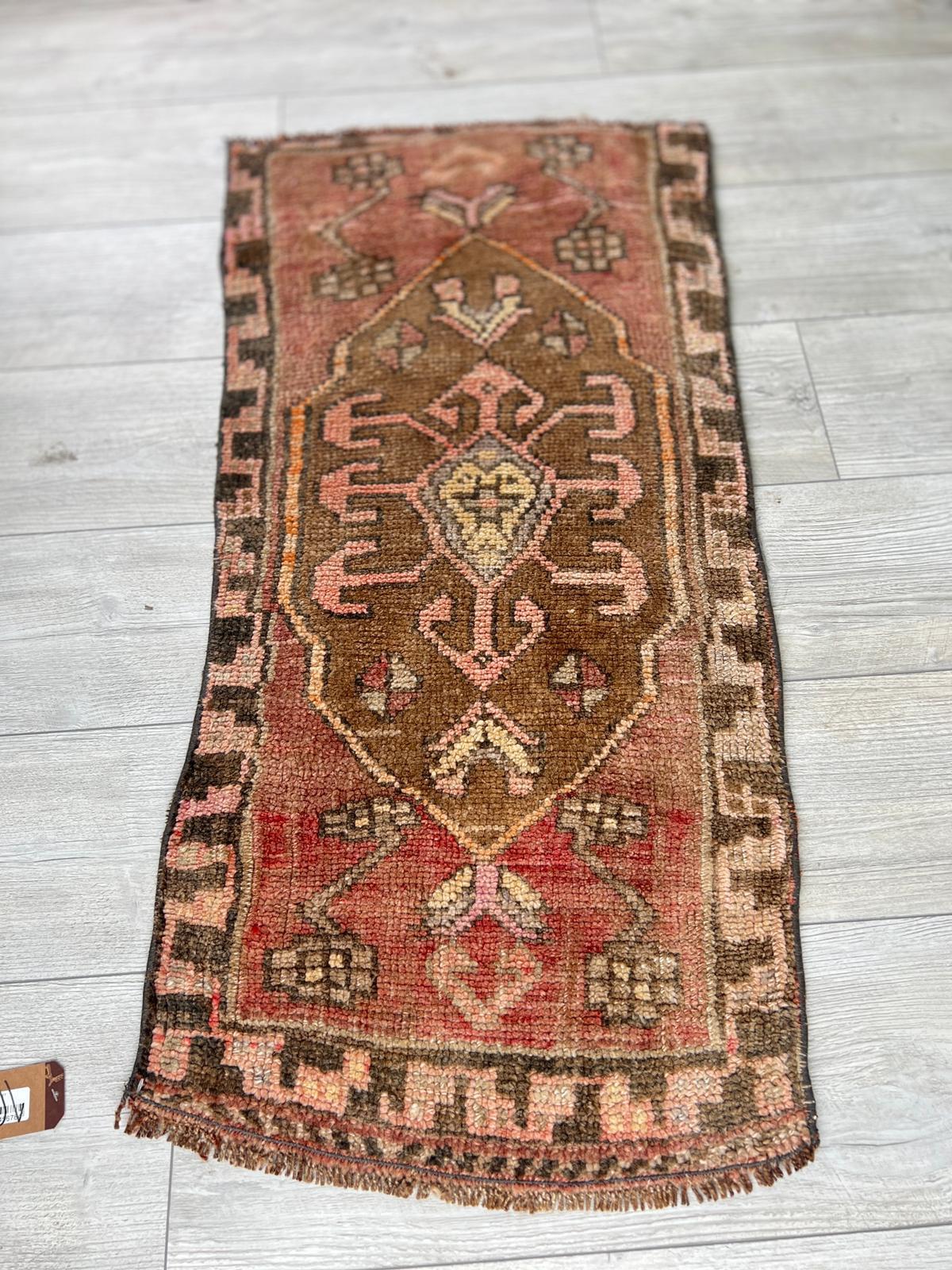 El Dokumasi Halı Kilim Yolluk Paspas Ölçü 107X54 Cm