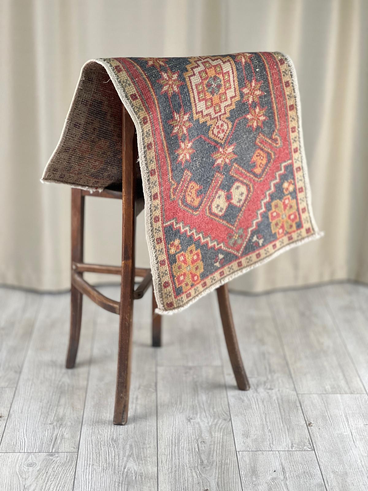 El Dokumasi Halı Kilim Yolluk Paspas Ölçü 107X57 Cm