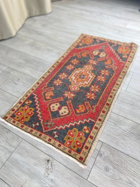 El Dokumasi Halı Kilim Yolluk Paspas Ölçü 107X57 Cm