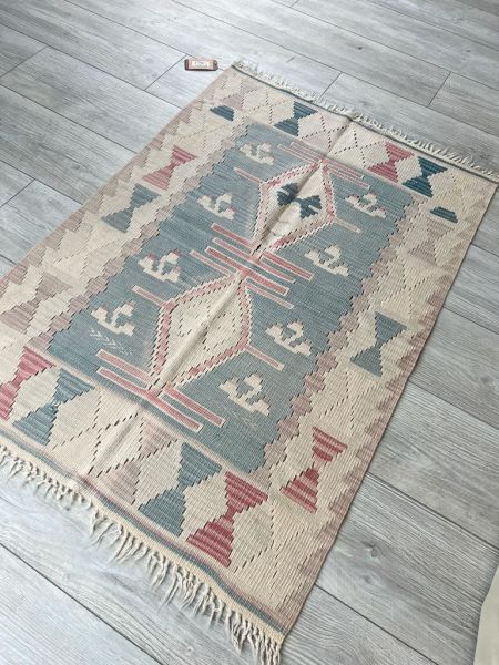 El Dokumasi Halı Kilim Yolluk Paspas Ölçü 111X77 Cm