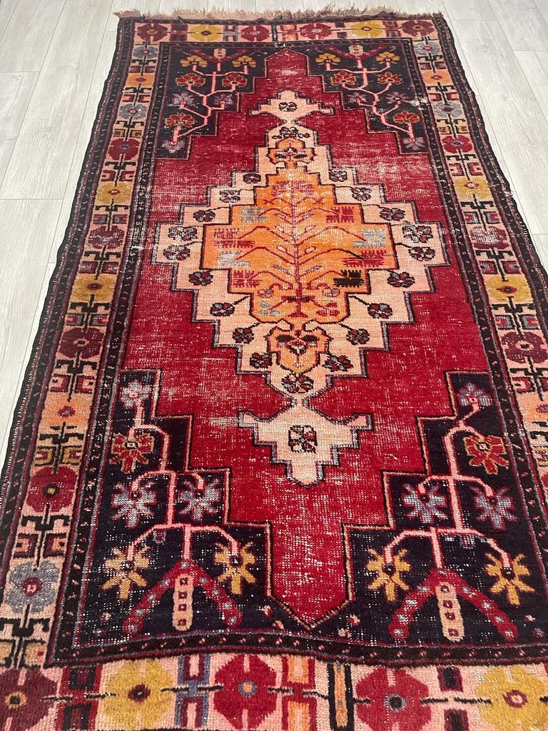 El Dokuma Muhtesem Halı Aoa Ölçü 250X136Cm