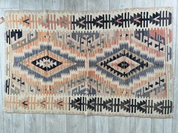 El Dokumasi Halı Kilim Yolluk Paspas Ölçü 148X96 Cm