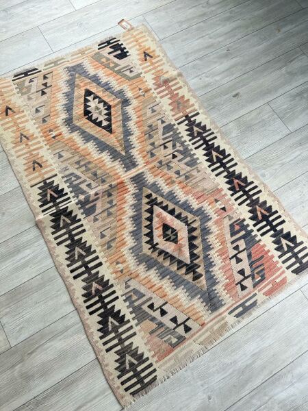 El Dokumasi Halı Kilim Yolluk Paspas Ölçü 148X96 Cm
