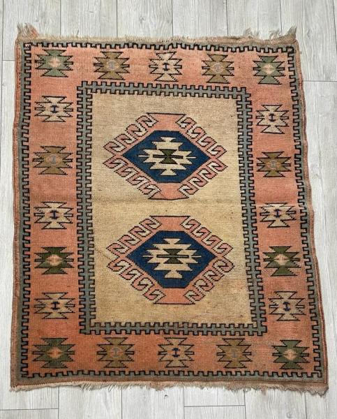 Vintage El Dokuma Halı (Traşli)Kullanima Hazir Aoa Ölçü 100Cmx120Cm