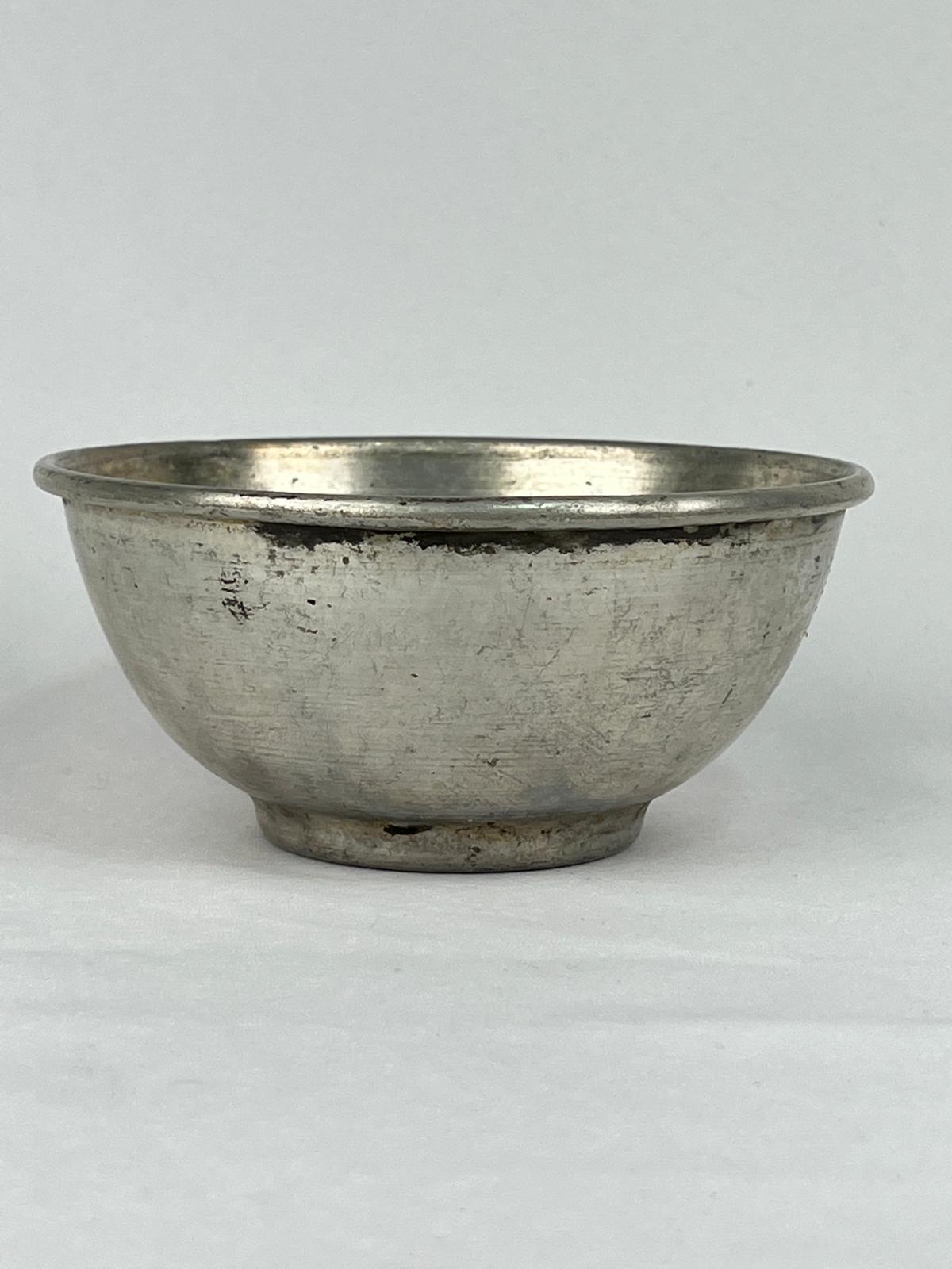 Antika Bakır Tas Ölçü Çap 15 Cm H 7 Cm
