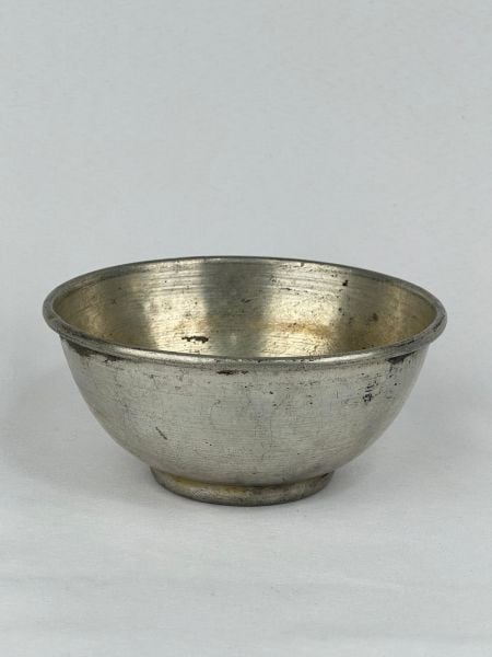 Antika Bakır Tas Ölçü Çap 15 Cm H 7 Cm