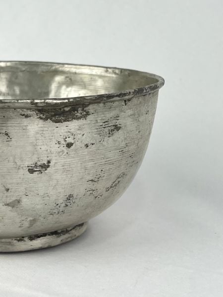 Antika Bakır Tas Ölçü Çap 17 Cm H 9 Cm