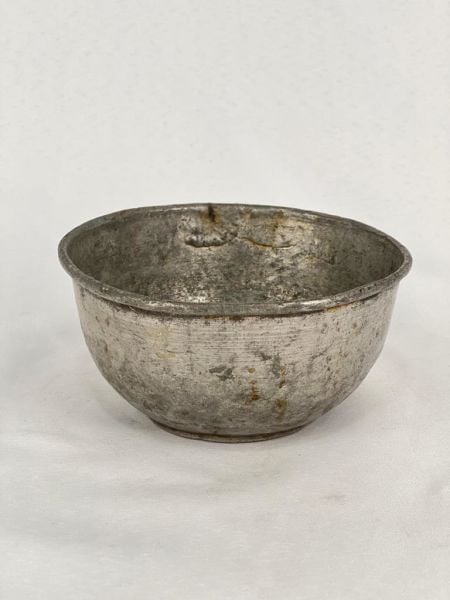 Antika Bakır Tas Ölçü Çap 13 Cm H 6 Cm