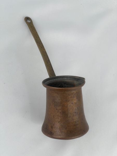 Antika Bakır Cezve Ölçü Çap 9 Cm H 10 Cm Sap 15,5 Cm