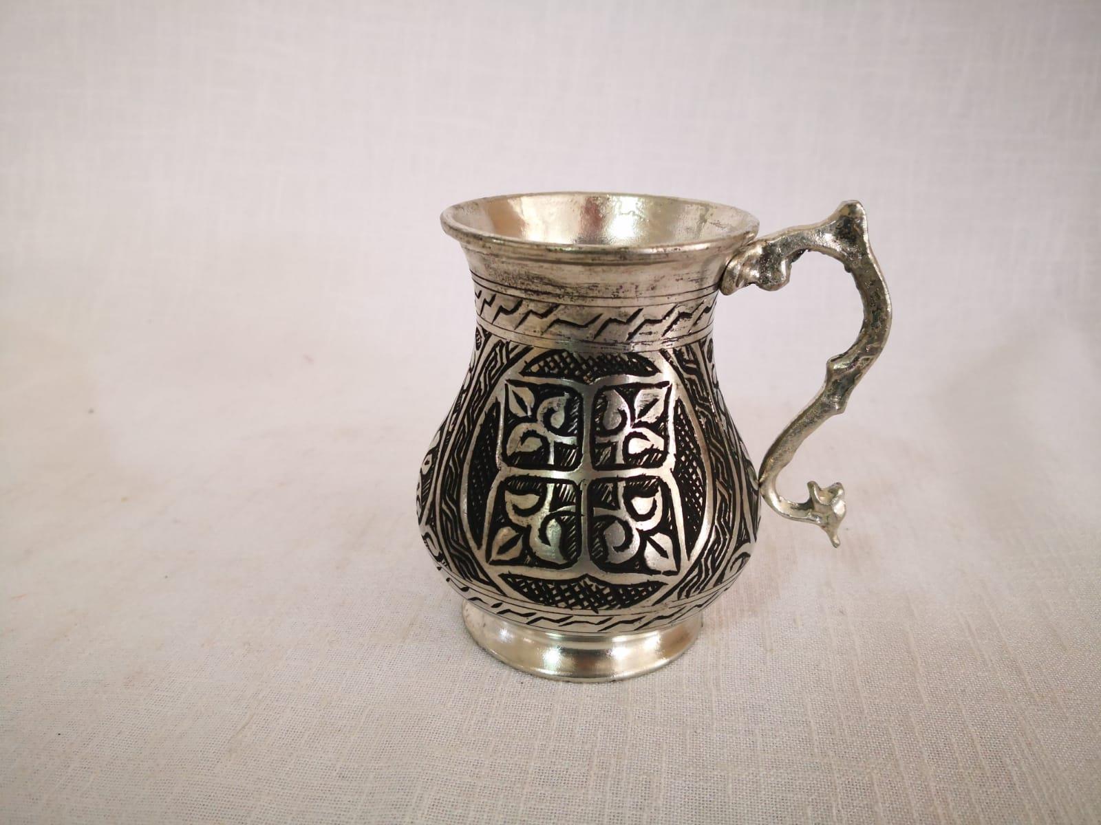 Ağır İşlemeli Bakır Bardak Aoa Ölçü 7X8Cm 10Cm Yüksekliği