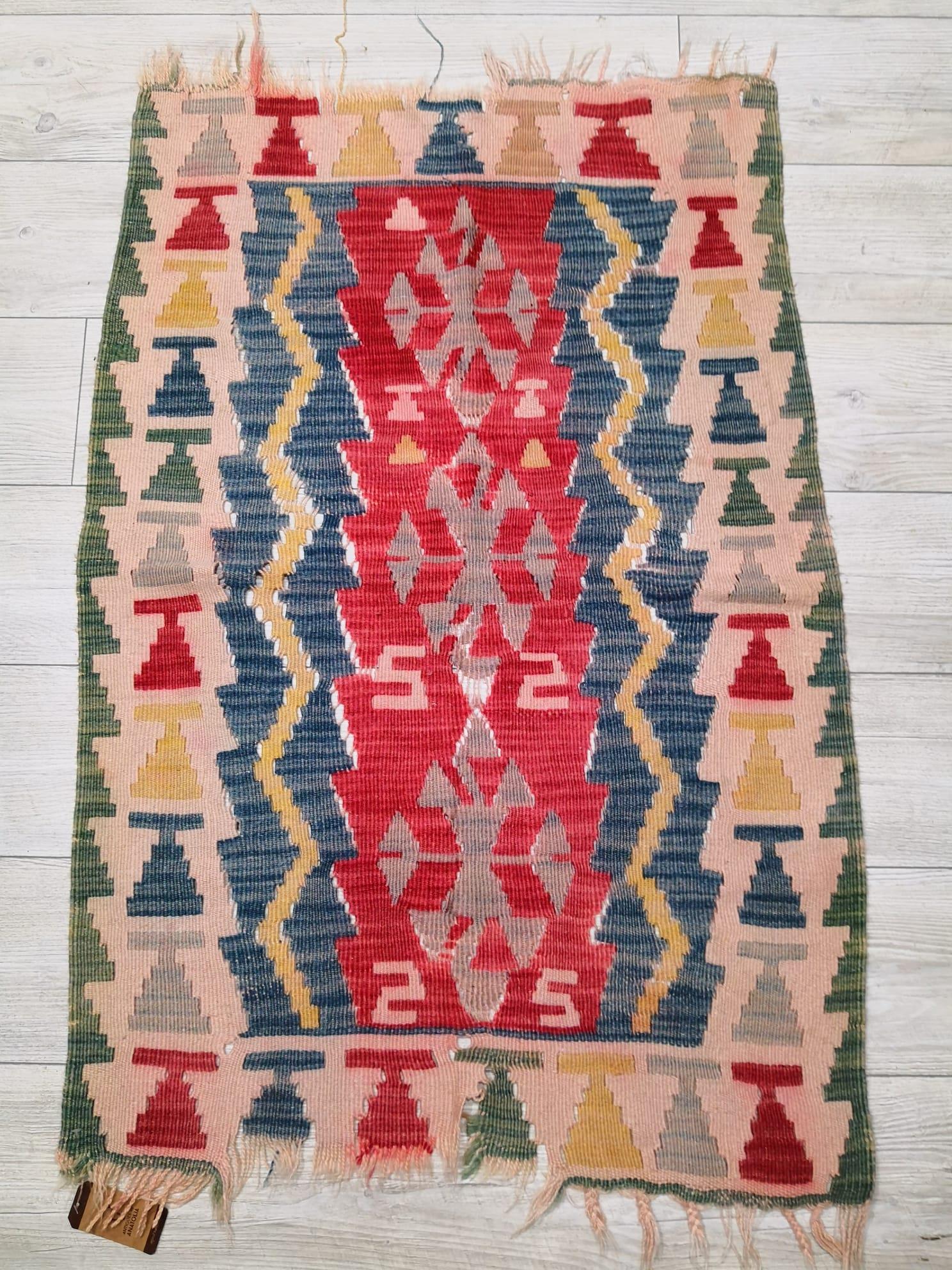 El Dokumasi Anadolu Motif Kök Boya Yün Kilim Aoa Ölçü 120X80Cm