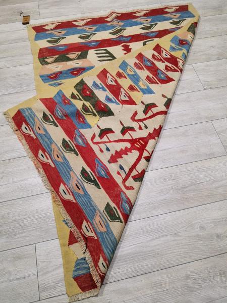 El Dokumasi Uşak Kilimi Aoa Ölçü 155X110Cm