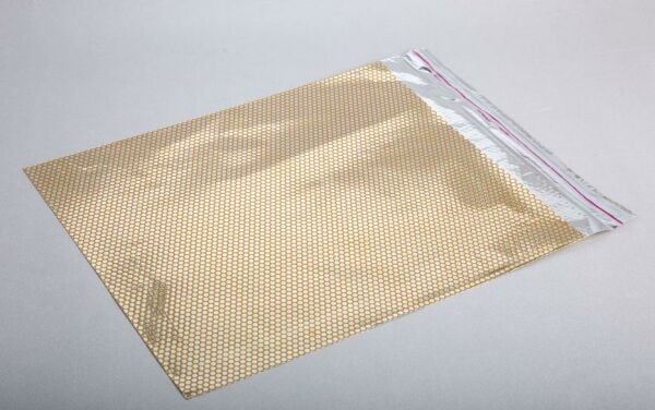 Hediye Ambalajı Bantlı Jelatin Paketleme Torbası 30 X 35 Cm Metalize Karışık Renkli  100 Lü 50 Paket Toplam 5.000 Adet