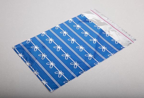 Hediye Ambalajı Bantlı Jelatin Paketleme Torbası 20 X 25 Cm Metalize Karışık Renkli  100 Lü 100 Paket Toplam 10.000 Adet