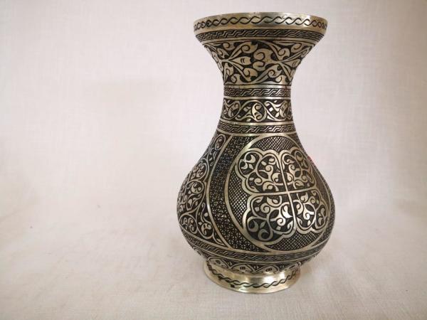 Bakır Vazo Aoa Ölçü 15 Cm Çapi 24 Yüksekliği
