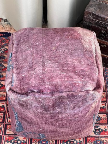 Nostaljik Kilim Puf Ölçü Çap 45 Cm Yükseklik 42 Cm