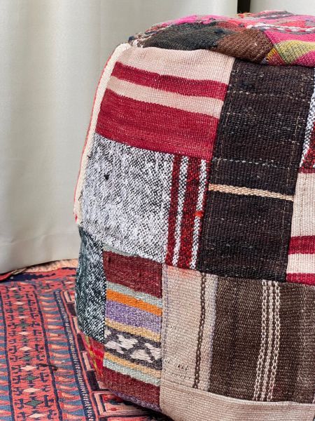 Nostaljik Kilim Puf Ölçü Çap 45 Cm Yükseklik 42 Cm