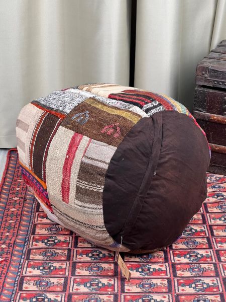 Nostaljik Kilim Puf Ölçü Çap 45 Cm Yükseklik 42 Cm