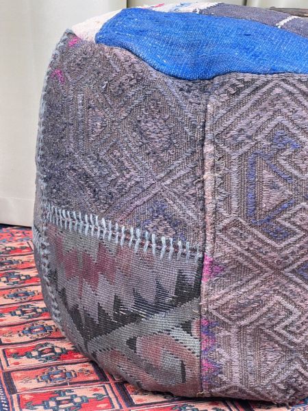 Nostaljik Kilim Puf Ölçü Çap 45 Cm Yükseklik 42 Cm