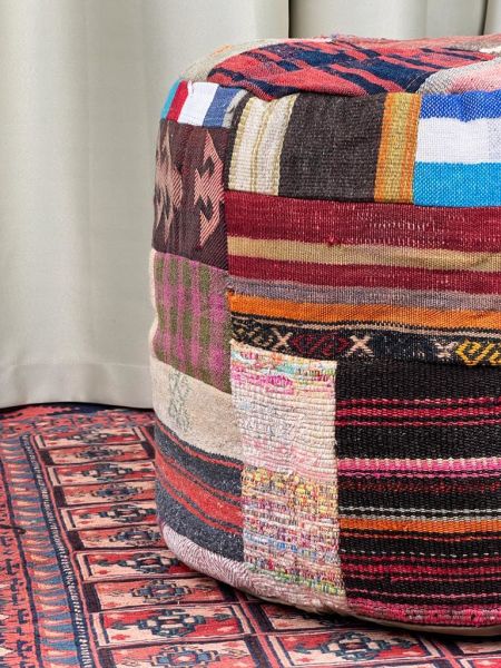 Nostaljik Kilim Puf Ölçü Çap 45 Cm Yükseklik 42 Cm