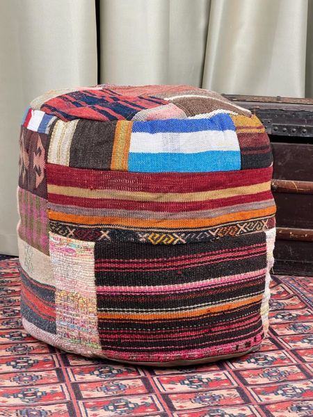 Nostaljik Kilim Puf Ölçü Çap 45 Cm Yükseklik 42 Cm