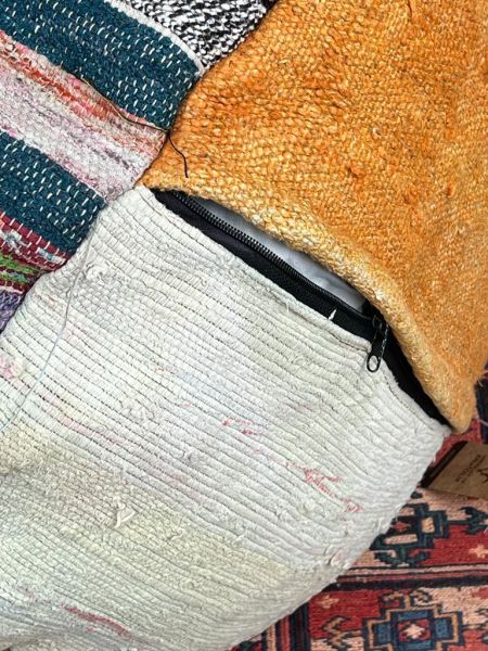 Nostaljik Kilim Puf Ölçü Çap 45 Cm Yükseklik 42 Cm